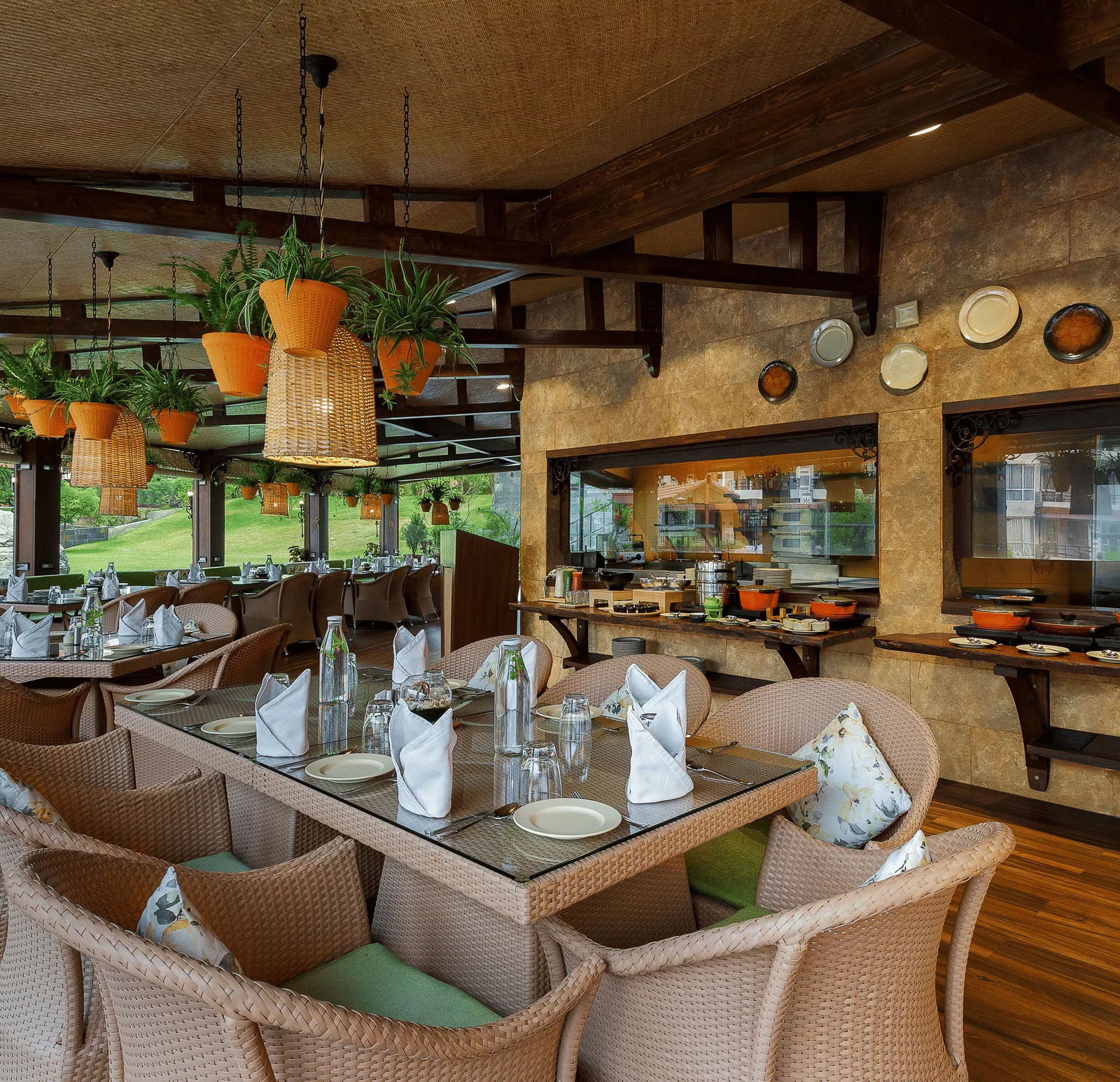 Aloha Condo (Unit 116), Rishikesh Dining