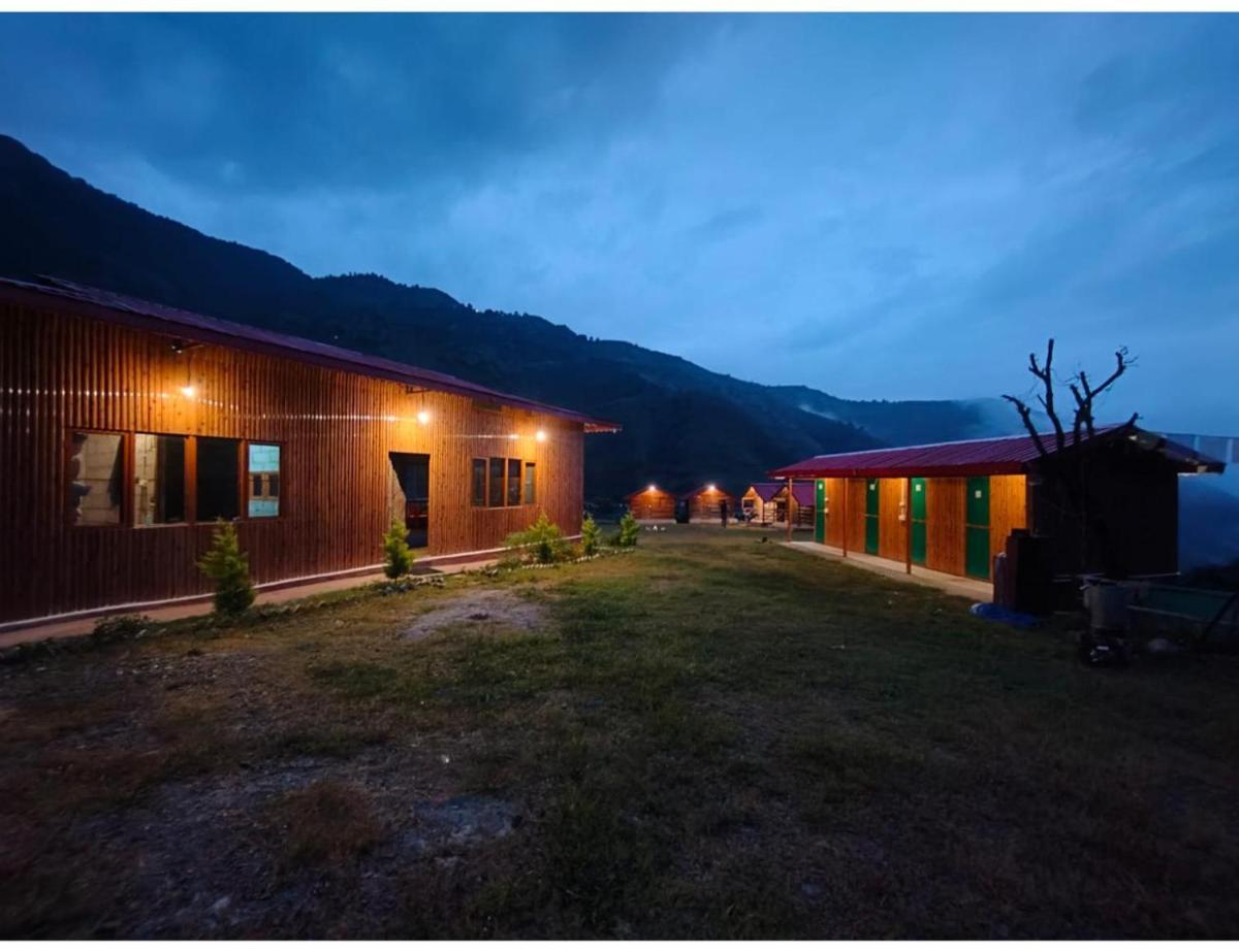 Arvina Home Stay, Chakrata Dining
