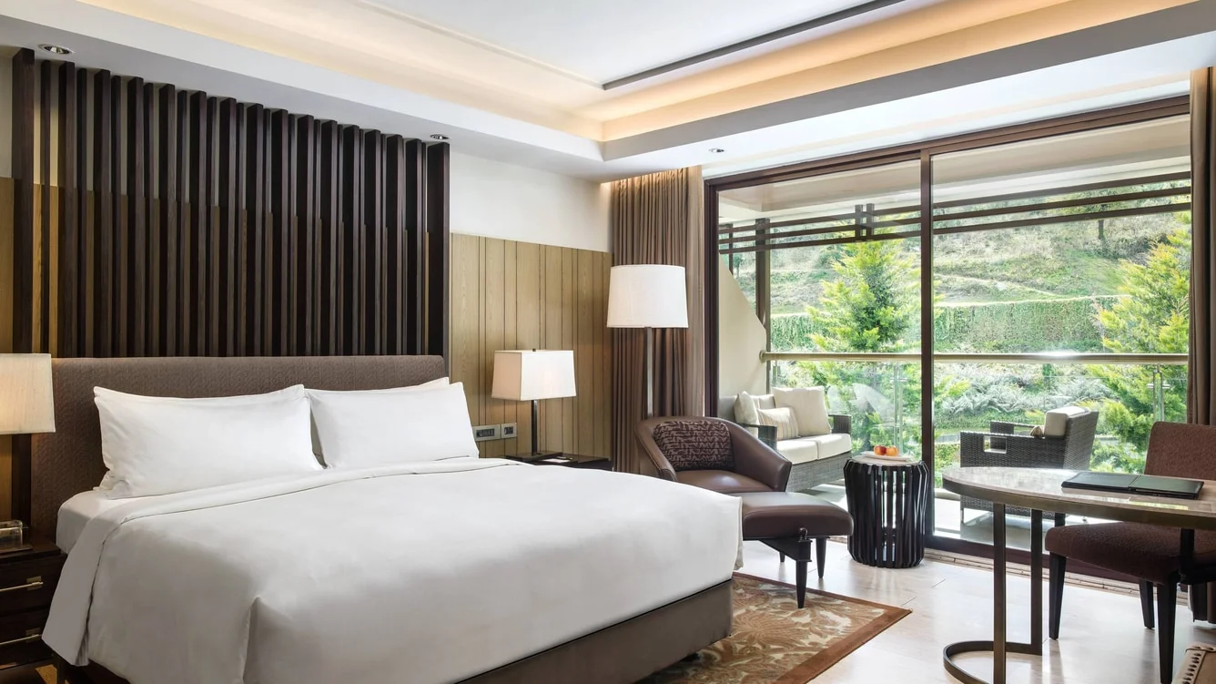 JW Marriott Mussoorie Walnut Grove Resort & Spa Room