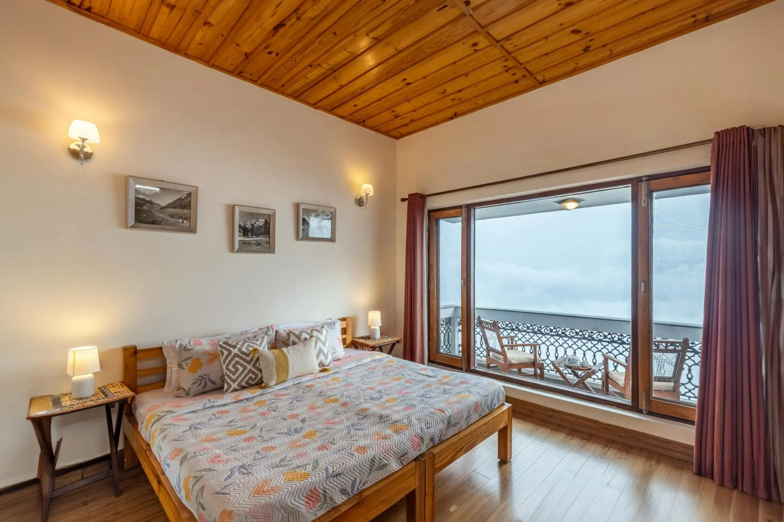 StayVista at Twilight Perch, Mussoorie Room