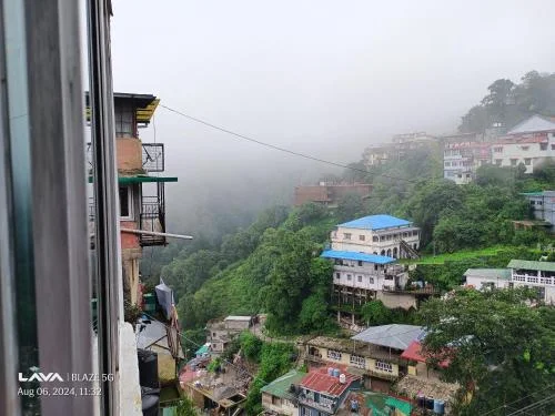 Sukoon Dream Valley Homestay, Mussoorie View